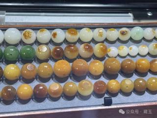 和田玉手串不值钱?这几种极品手串,一串就是一辆车!
