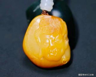 一路上涨的经典沁色!和田玉中最受欢迎的五种黄沁籽料!